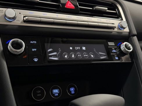 New 2026 Genesis G70 2.5T image 20