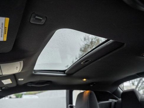 Used 2021 Dodge Challenger R/T Scat Pack w/ Driver Convenience Group image 16