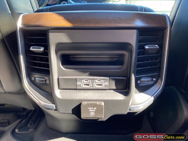 Used 2021 RAM 1500 Laramie AWD/4WD image 24