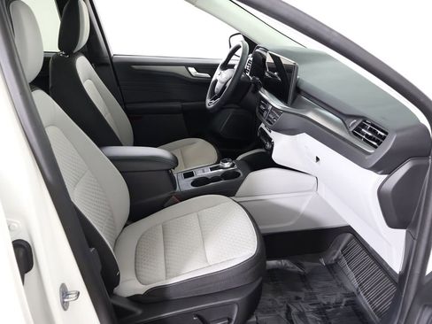 Used 2023 Ford Escape Active w/ Tech Pack #2 FWD image 34