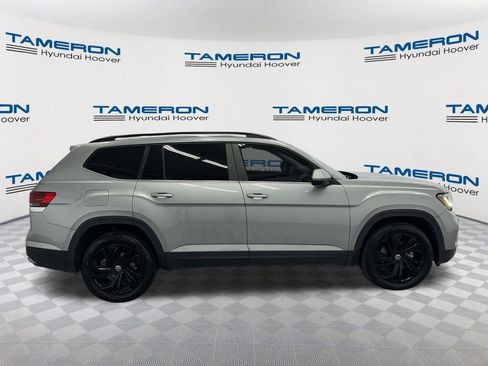 Used 2022 Volkswagen Atlas SE FWD image 6