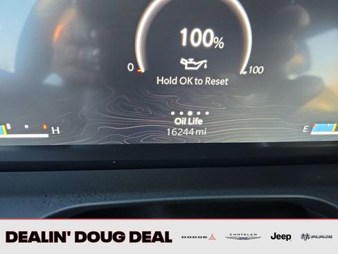 Used 2025 Jeep Grand Cherokee Limited w/ Trailer Tow Package image 18