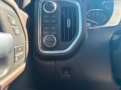 Used 2021 GMC Sierra 1500 SLT w/ SLT Premium Plus Package image 21