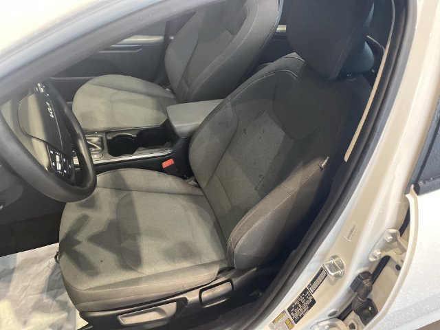Used 2025 Kia K4 FWD image 17