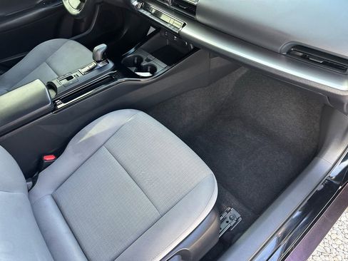 Used 2023 Toyota Prius LE image 16