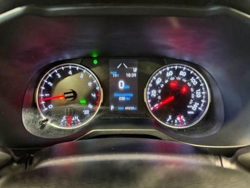 Used 2019 Toyota RAV4 XLE w/ Convenience Package image 18