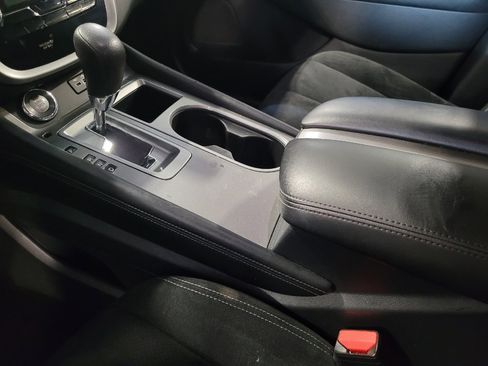 Used 2020 Nissan Murano S w/ Technology Package FWD image 26