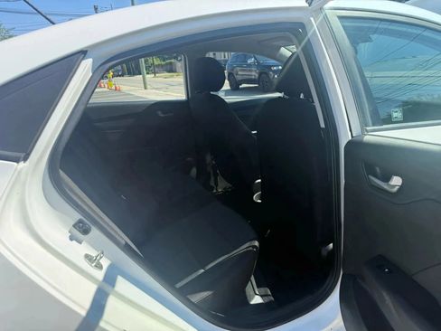 Used 2018 Hyundai Accent SE image 28