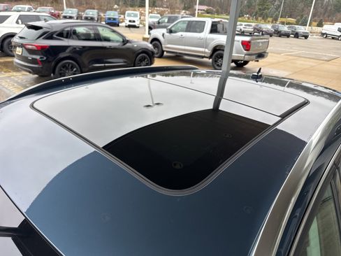 Used 2016 Audi Q3 2.0T Prestige w/ Prestige Package image 20