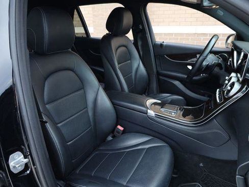 Used 2020 Mercedes-Benz GLC 300 4MATIC image 27