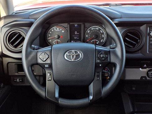 Used 2019 Toyota Tacoma 2WD Double Cab image 18