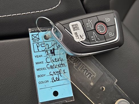 Used 2024 Chevrolet Corvette Stingray Convertible w/ 1LT RWD image 28