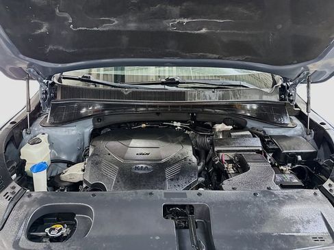 Used 2020 Kia Sorento LX image 29