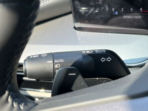 Certified 2025 Nissan Murano SL w/ Cargo Package image 18