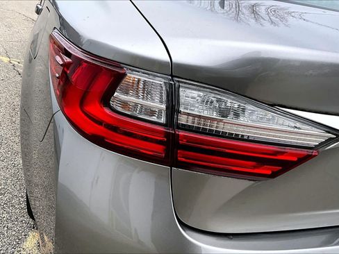 Used 2018 Lexus ES 350 image 27