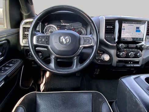 Used 2023 RAM 1500 Laramie AWD/4WD image 6