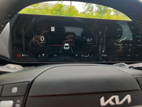 Used 2025 Kia K4 EX FWD image 22