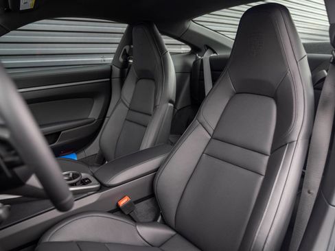 New 2026 Porsche 911 Carrera 4S image 5