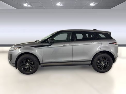 Used 2024 Land Rover Range Rover Evoque S image 2