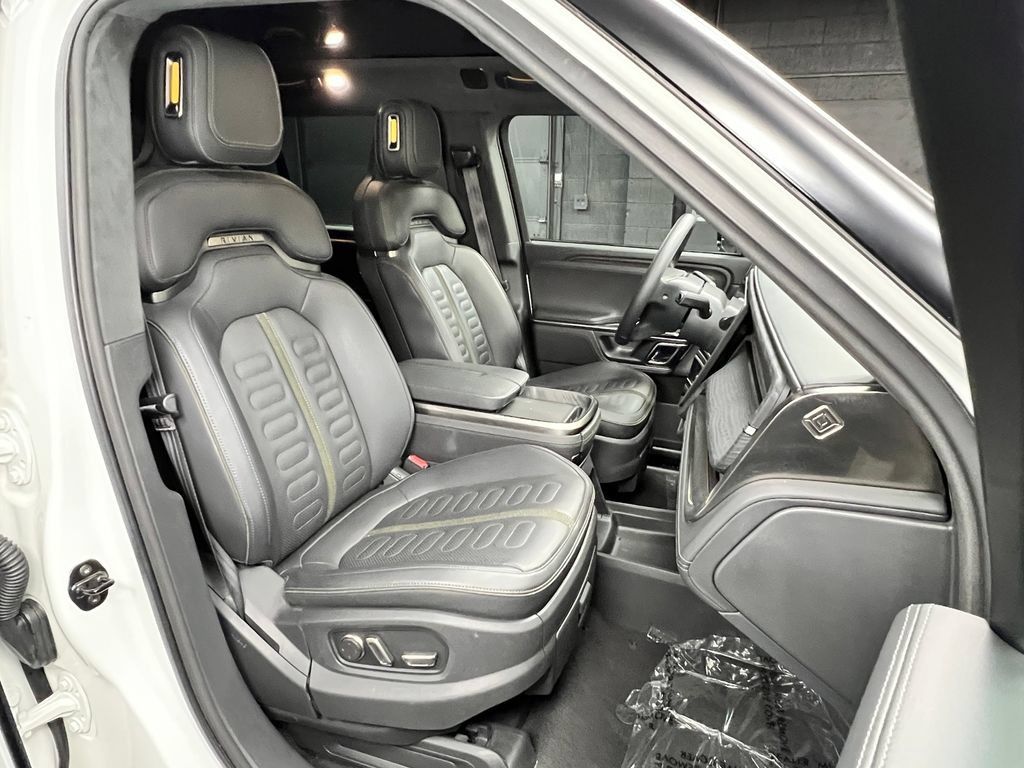 Used 2023 Rivian R1S Adventure Quad AWD/4WD image 8