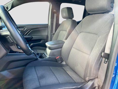 Used 2023 Chevrolet Colorado LT w/ LT Convenience Package II AWD/4WD image 22