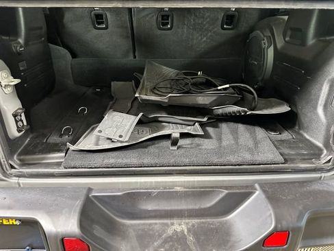 Used 2023 Jeep Wrangler Unlimited Sahara w/ Cold Weather Group image 26