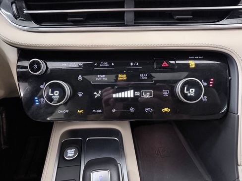 Certified 2023 INFINITI QX60 Luxe w/ Performance Audio Package FWD image 28