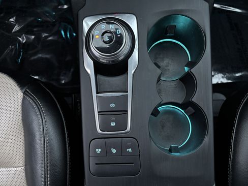 Used 2021 Ford Escape Titanium w/ Titanium Elite Package image 27