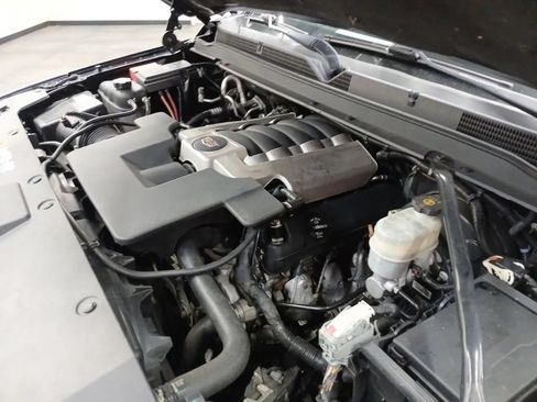 Used 2020 Cadillac Escalade ESV Luxury RWD image 37