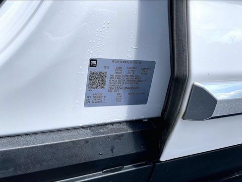 Used 2021 GMC Yukon Denali RWD image 19
