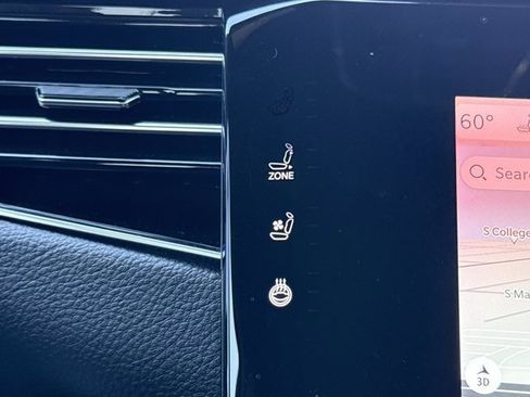 Used 2024 Jeep Wagoneer Series III w/ Premium Group I image 23