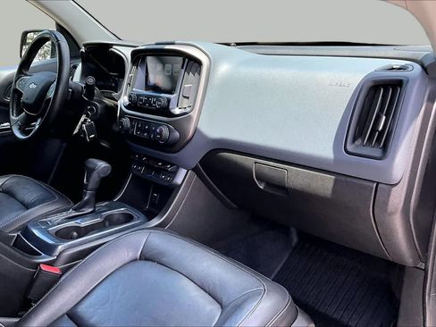 Used 2018 Chevrolet Colorado Z71 w/ Centennial Edition AWD/4WD image 19