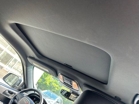 Used 2022 Dodge Durango GT image 12