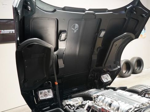 Used 1992 Chevrolet Corvette ZR-1 RWD image 91