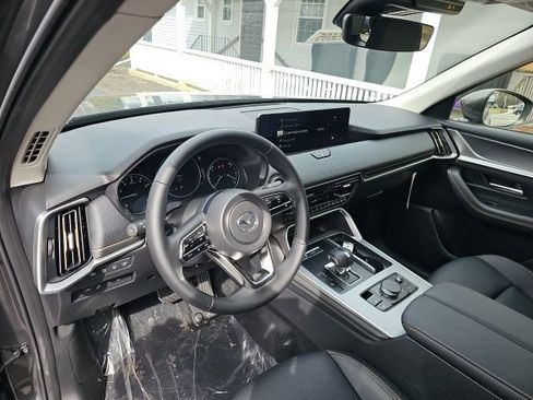 New 2026 MAZDA CX-90 3.3 Turbo w/ Preferred Package AWD/4WD image 12