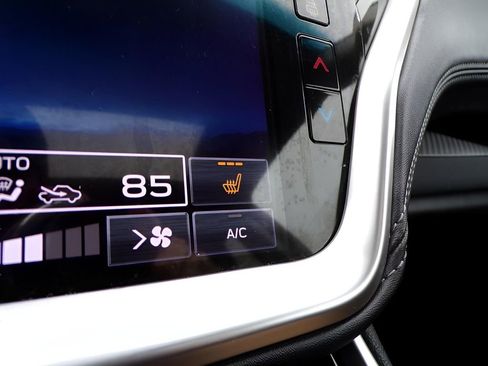 Used 2022 Subaru Outback Premium image 24