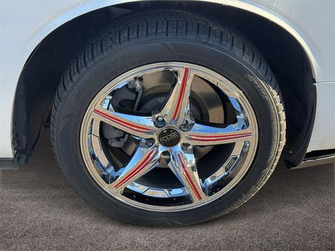 Used 2013 Dodge Challenger R/T Plus image 7