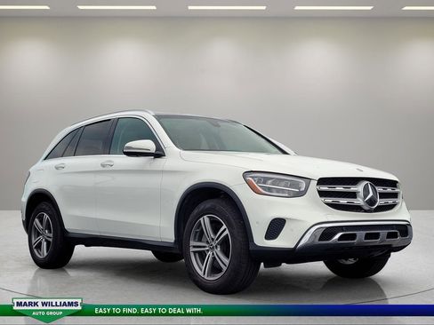 Used 2021 Mercedes-Benz GLC 300 4MATIC image 1