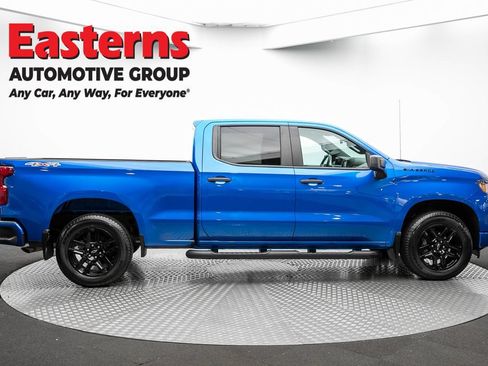 Used 2024 Chevrolet Silverado 1500 Custom w/ LPO, Dark Essentials Package AWD/4WD image 4