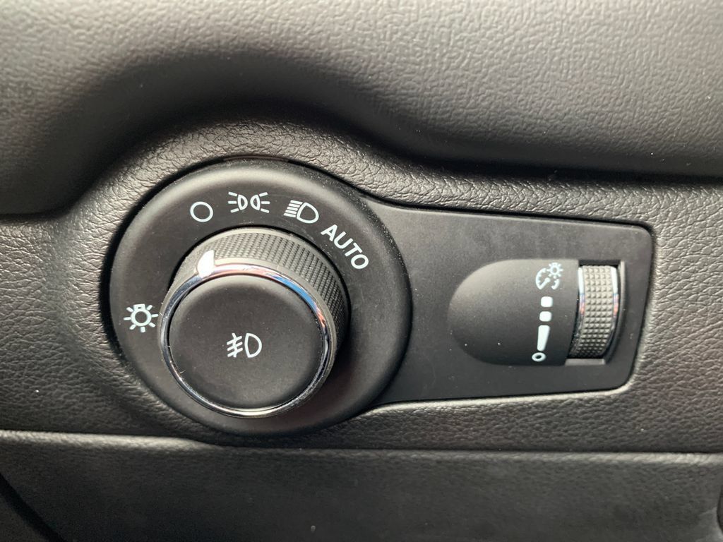 Used 2021 Dodge Durango GT w/ Trailer Tow Group IV AWD/4WD image 25