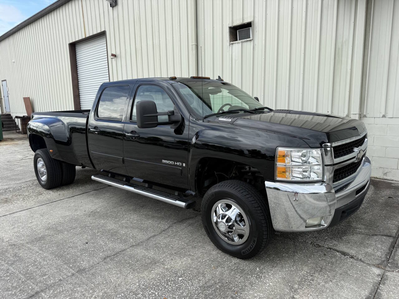 Used 2008 Chevrolet Silverado 3500 LTZ AWD/4WD image 28