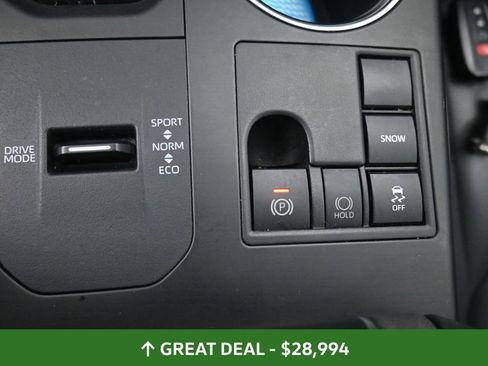 Used 2023 Toyota Highlander XLE image 34