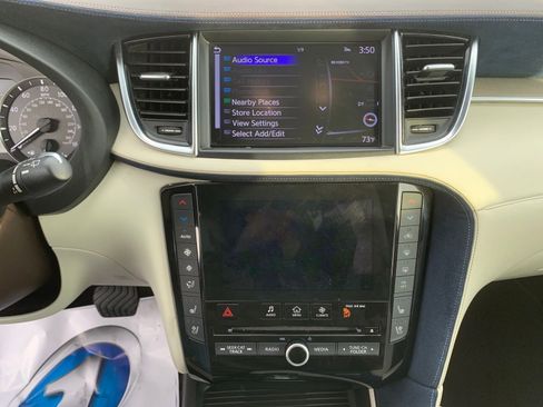Used 2019 INFINITI QX50 Essential w/ Sensory Package image 22