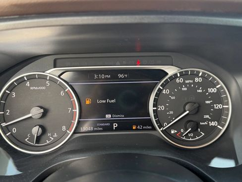 Certified 2023 Nissan Rogue SV FWD image 16