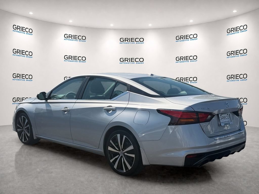 Used 2021 Nissan Altima 2.5 SR FWD image 5