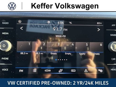 Certified 2023 Volkswagen Taos SE FWD image 26