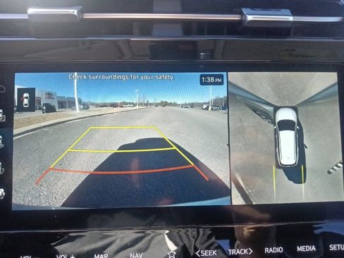 Used 2024 Hyundai Tucson Limited image 23