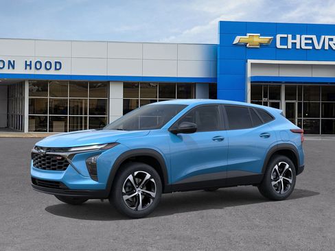 New 2026 Chevrolet Trax RS image 2