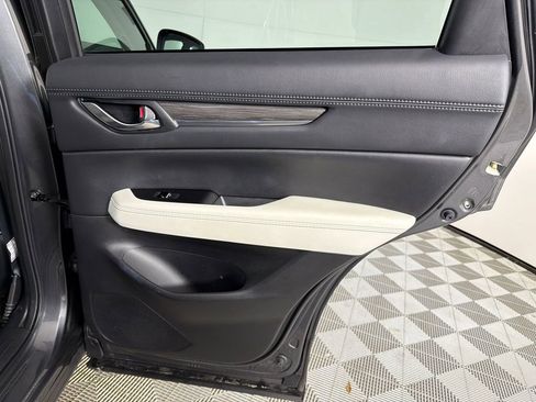 Used 2023 MAZDA CX-5 AWD 2.5 S w/ Premium Package image 18