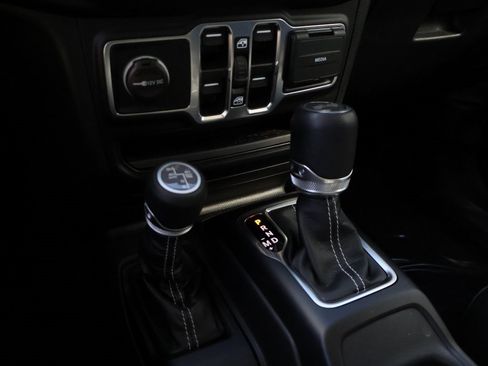 Used 2023 Jeep Wrangler Unlimited Sahara w/ Cold Weather Group image 38